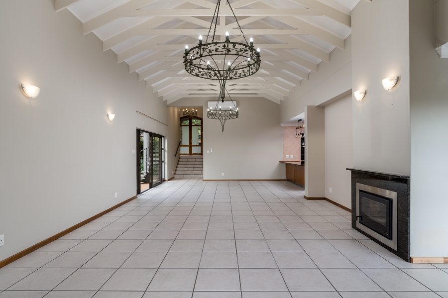 5 Bedroom Property for Sale in Boskloof Eco Estate Western Cape